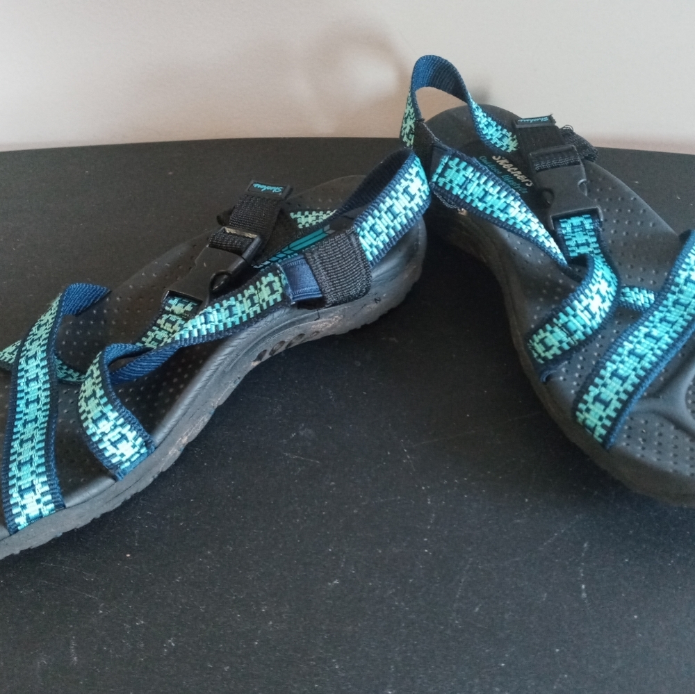 Skechers sandals